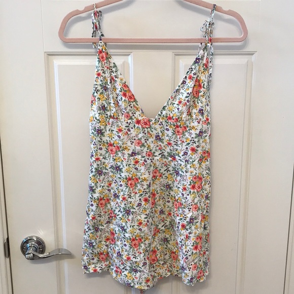 Forever 21 Other - 🔥Forever 21 Cute Floral Romper